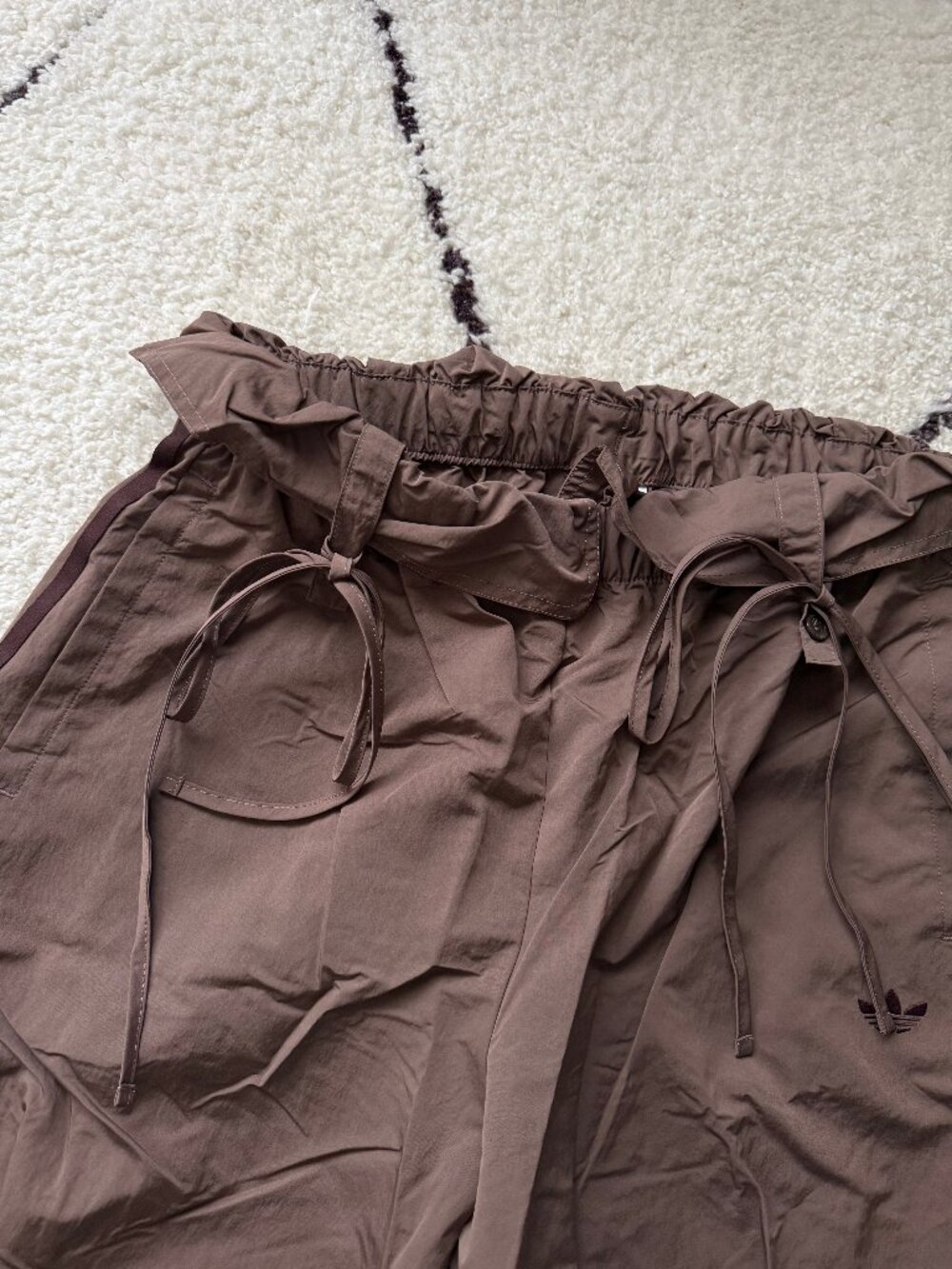 adidas originals women's brown 'curved pants' waistband detail BNWT size M, L - Picture 14 of 16